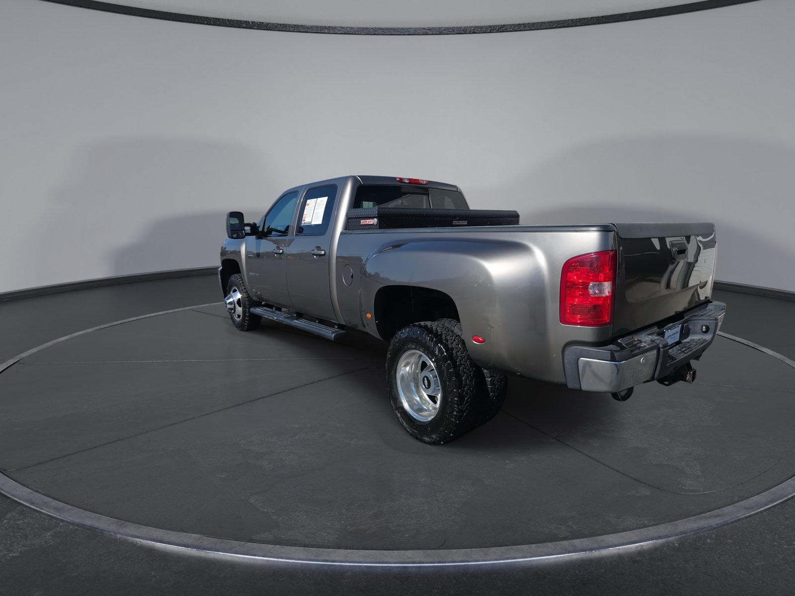 Used 2013 Chevrolet Silverado 3500 LTZ w/ LTZ Plus Package AWD/4WD image 11