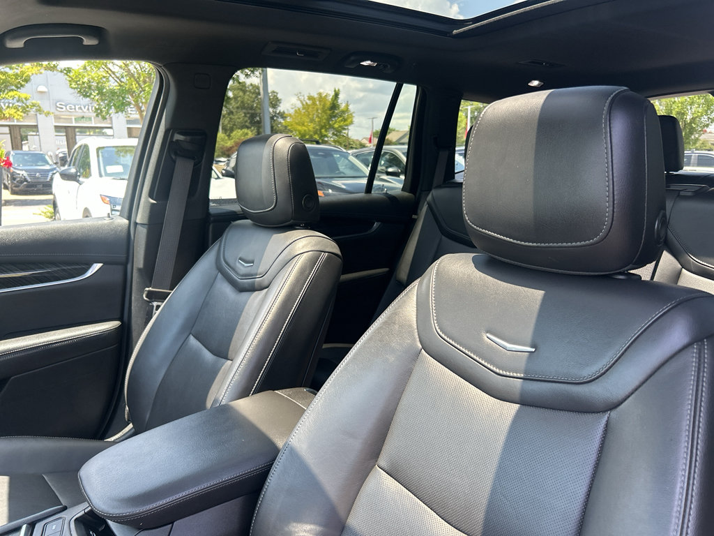 Used 2022 Cadillac XT6 Premium Luxury FWD image 20