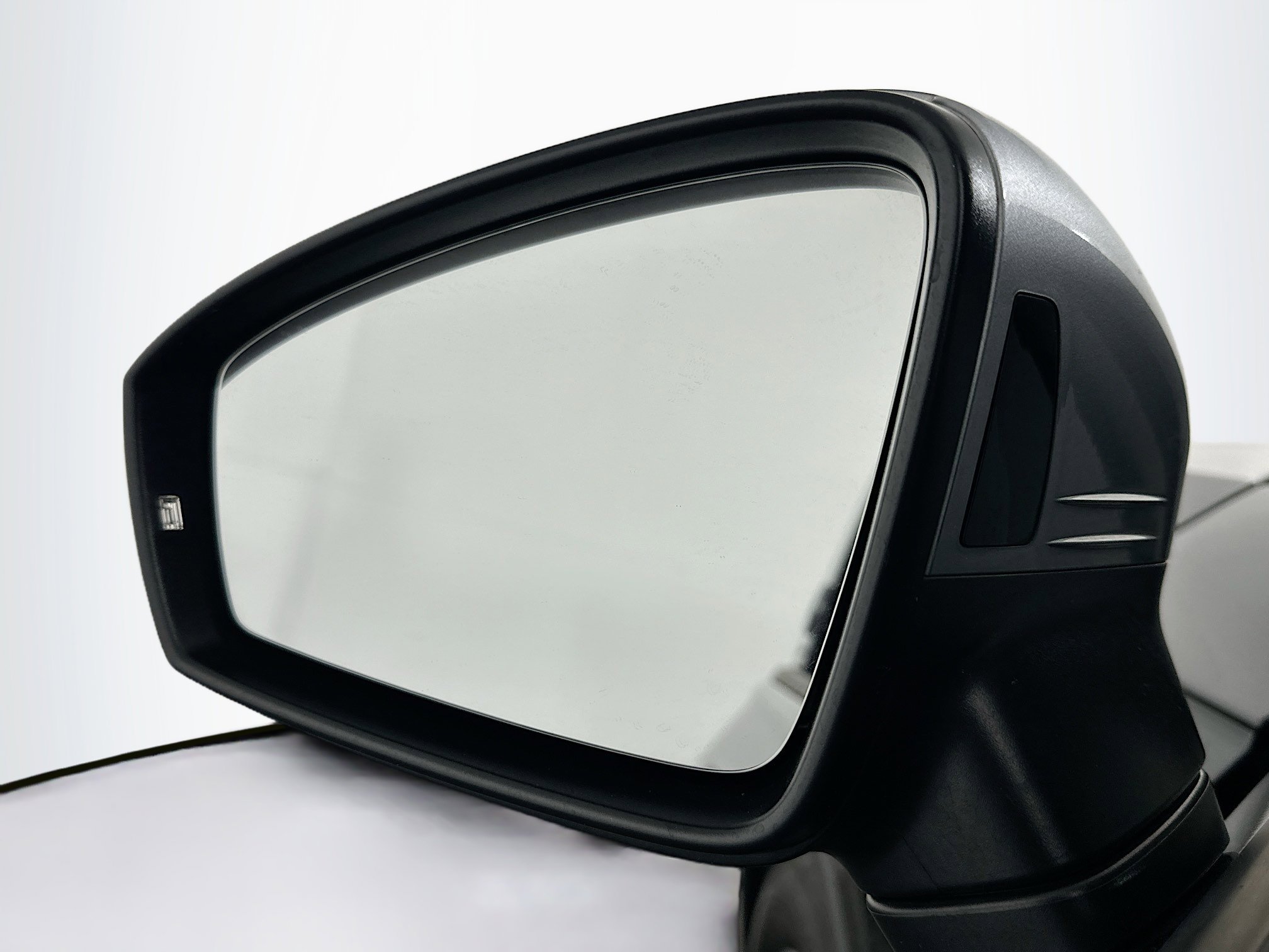 Used 2024 Volkswagen Tiguan Wolfsburg Edition image 16