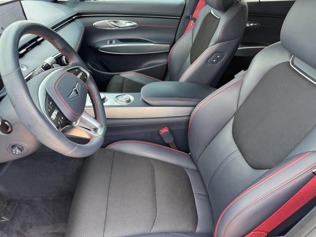 Used 2024 Genesis GV70 2.5T w/ Sport Prestige Package AWD/4WD image 8