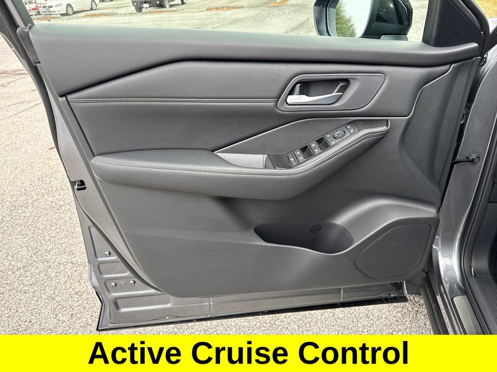 New 2026 Nissan Rogue SV image 11