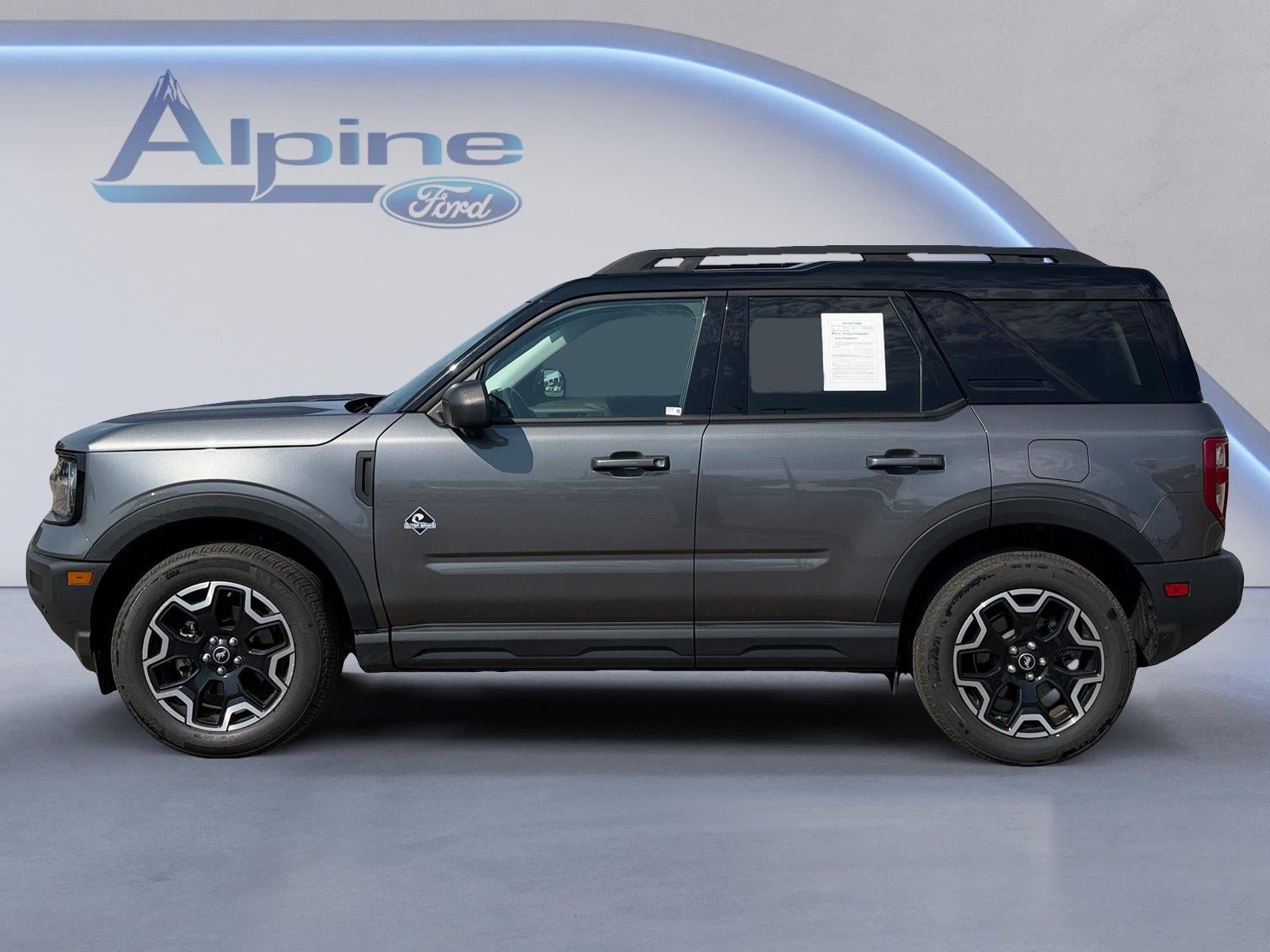 Used 2025 Ford Bronco Sport Outer Banks w/ Outer Banks Tech Package+ AWD/4WD image 2