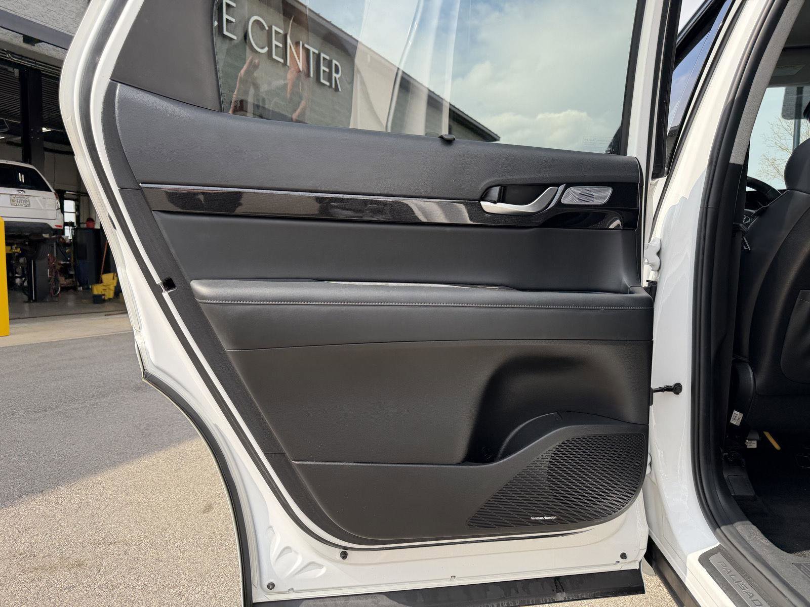 Used 2021 Hyundai Palisade Limited image 56