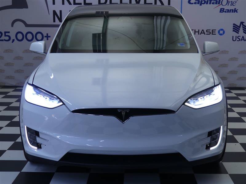 Used 2017 Tesla Model X 100D AWD/4WD image 2