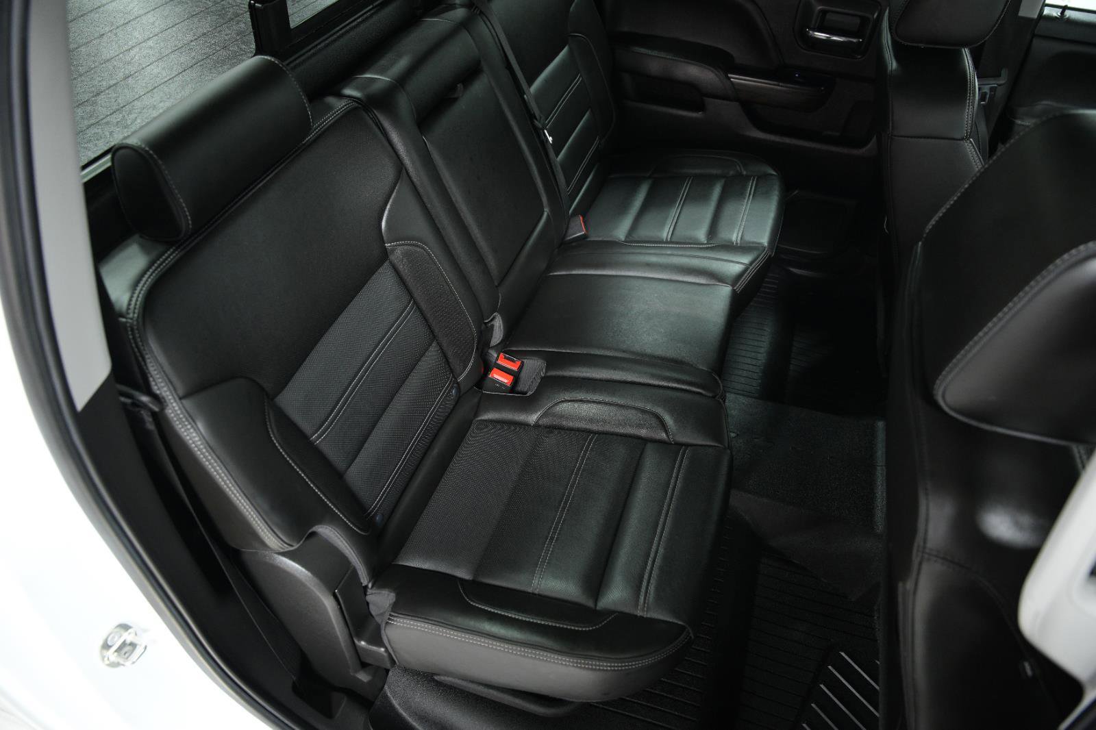 Used 2018 GMC Sierra 1500 Denali w/ Denali Ultimate Package image 17