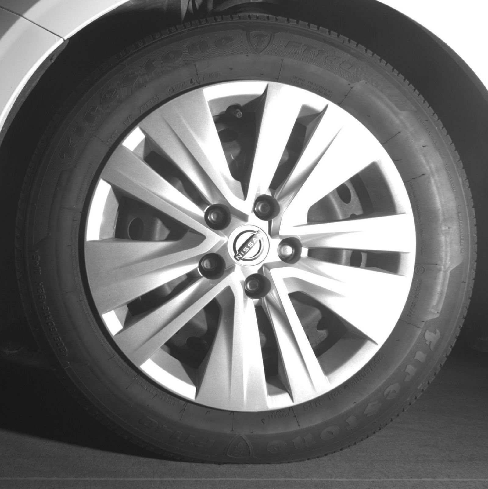 Used 2025 Nissan Sentra S FWD image 15