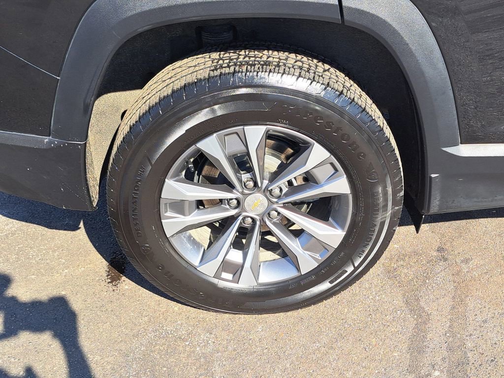 Certified 2025 Chevrolet Equinox LT FWD image 6