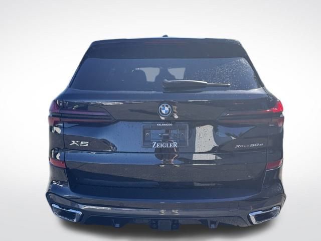 New 2026 BMW X5 xDrive50e w/ M Sport Package image 5