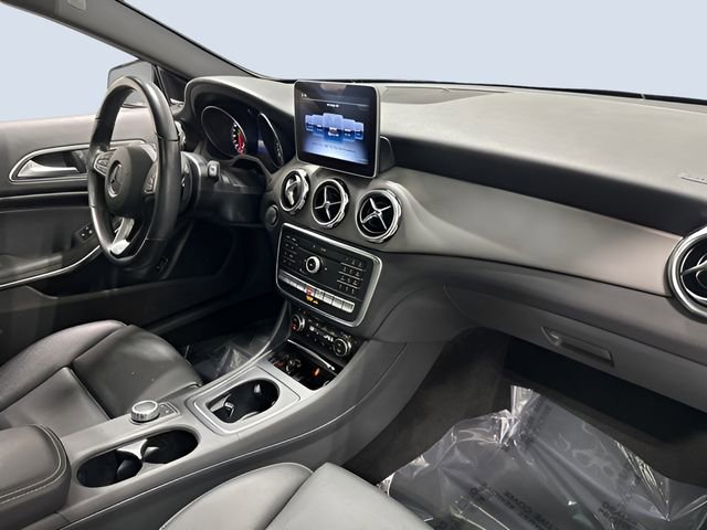 Certified 2020 Mercedes-Benz GLA 250 Black image 15