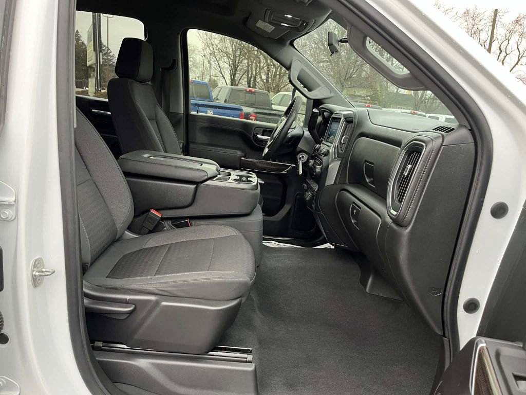 Used 2020 Chevrolet Silverado 2500 LT w/ Z71 Off-Road Package image 29