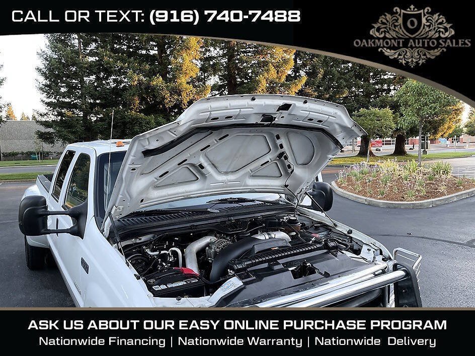 Used 2004 Ford F350 Lariat AWD/4WD image 22