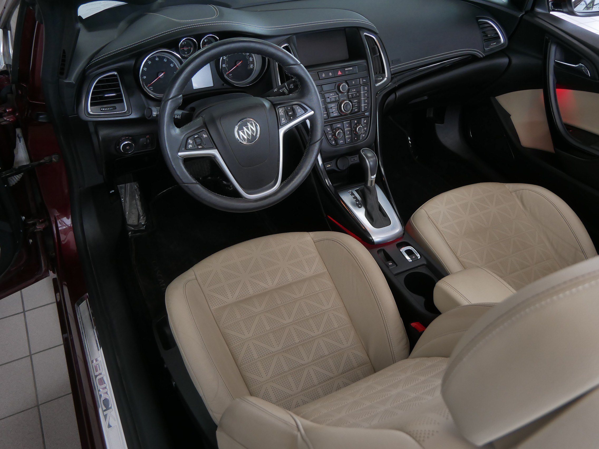Used 2018 Buick Cascada Premium FWD image 20