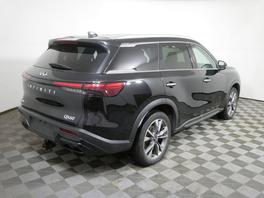 Used 2024 INFINITI QX60 Luxe image 3