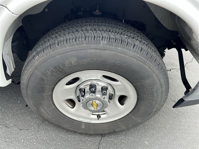 Certified 2025 Chevrolet Express 3500 LT w/ LT Preferred Equipment Group image 21