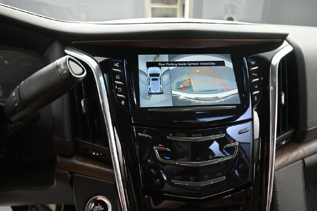Used 2015 Cadillac Escalade Premium AWD/4WD image 33