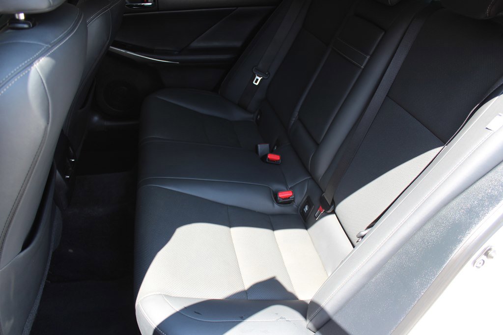 Used 2014 Lexus IS 250 image 31