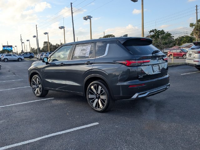 New 2026 Mitsubishi Outlander SE FWD image 8