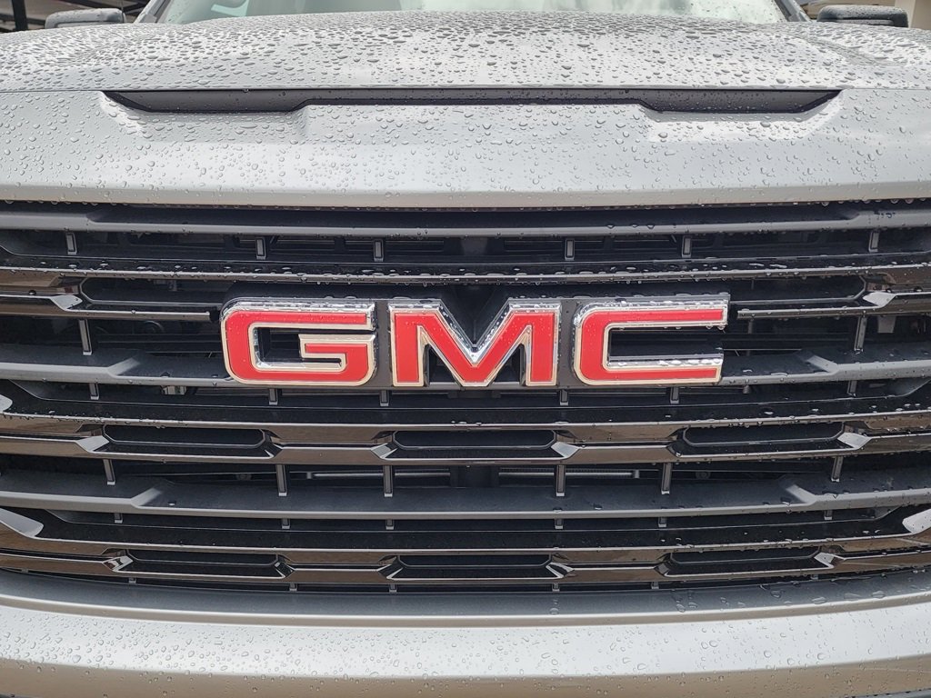 New 2026 GMC Sierra 1500 Elevation image 10
