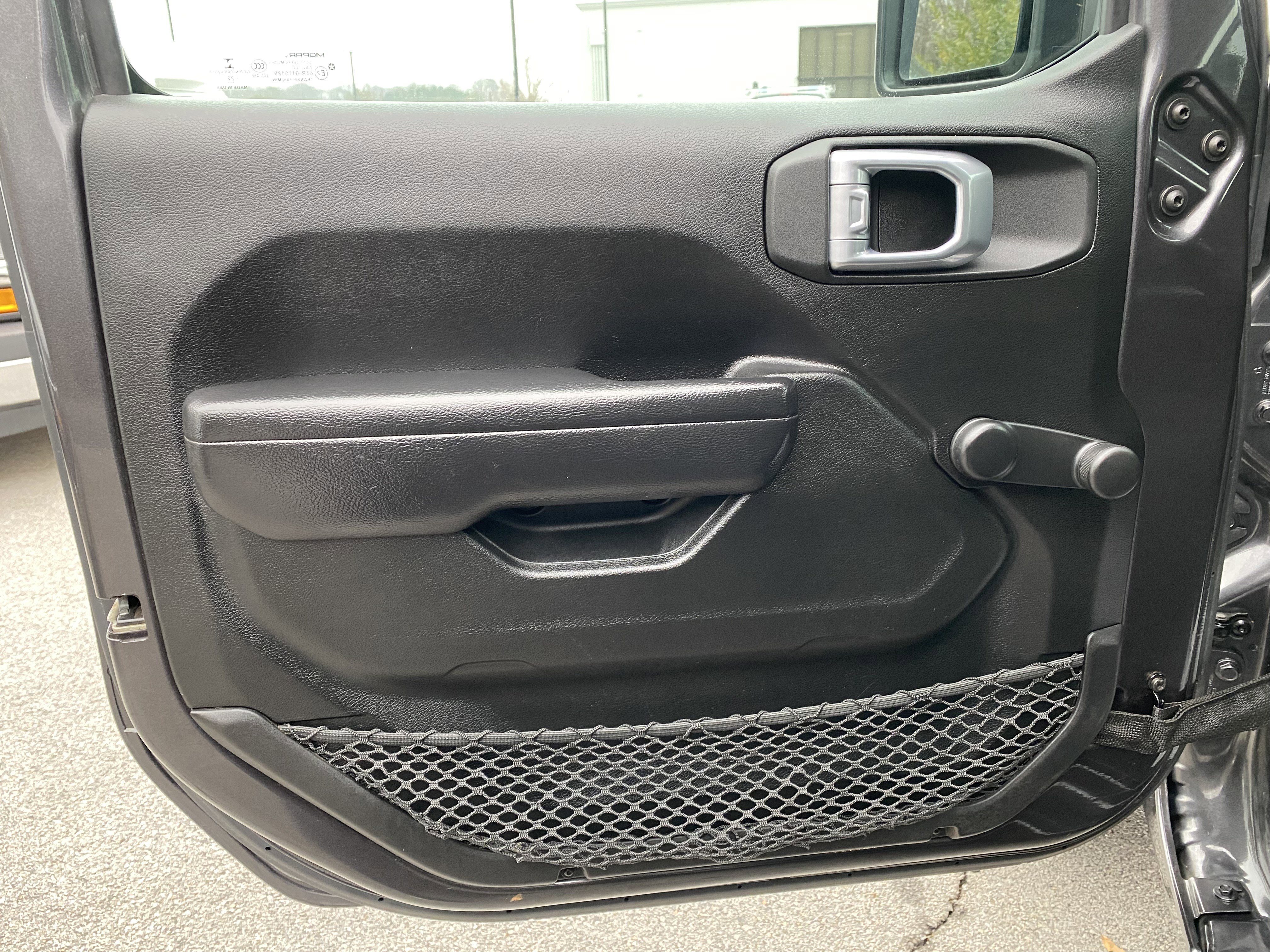 Used 2022 Jeep Gladiator Sport image 15