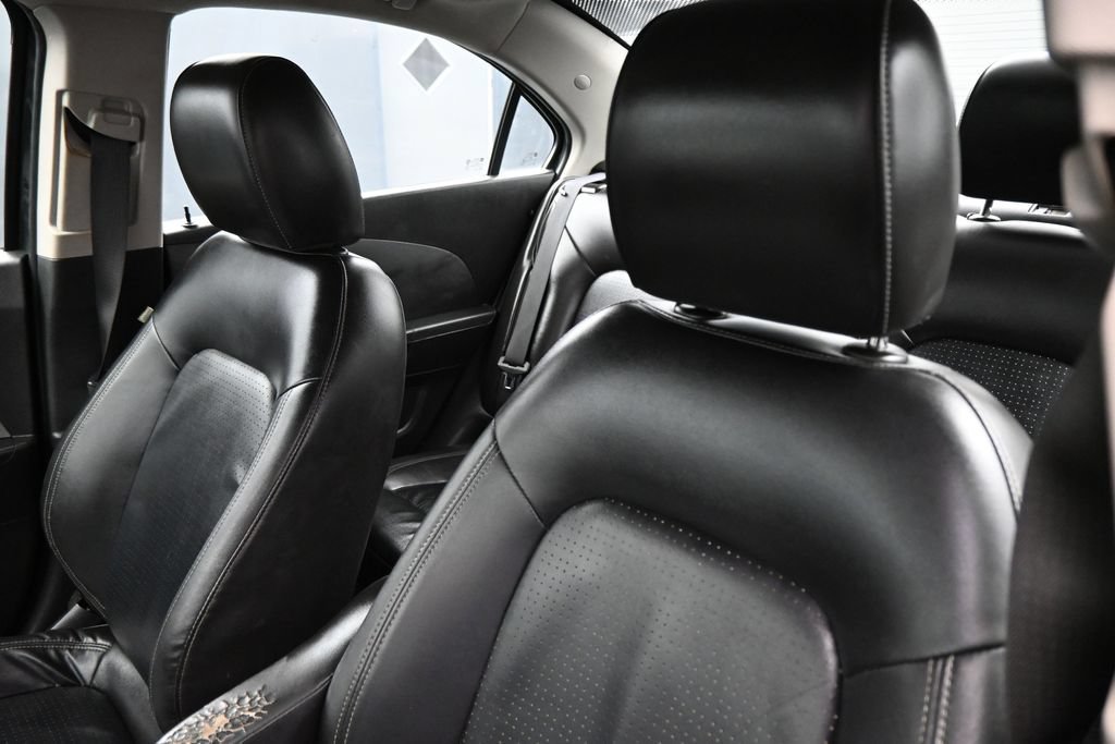 Used 2016 Chevrolet Sonic LTZ FWD image 12