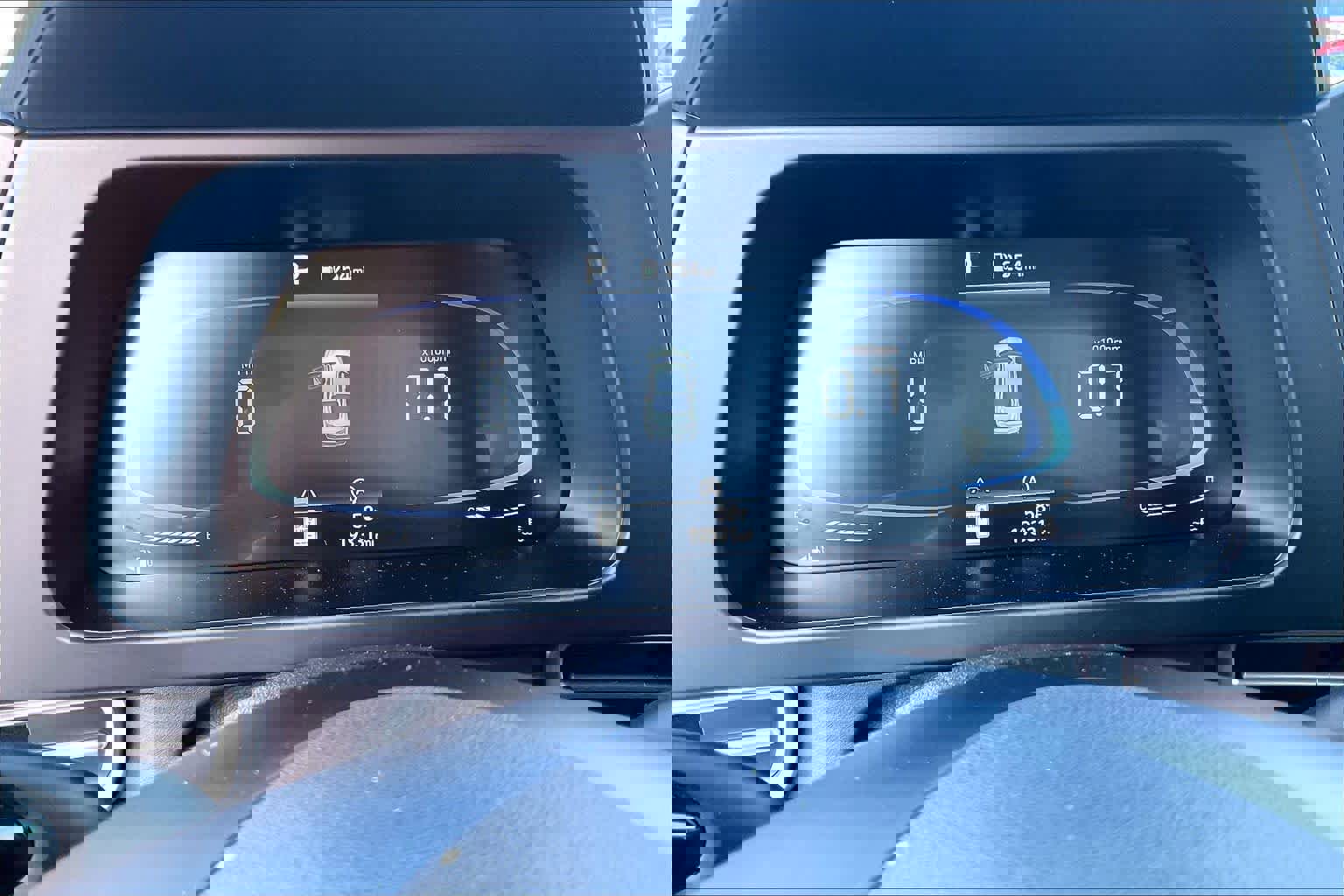 Used 2024 Hyundai Elantra SE image 22