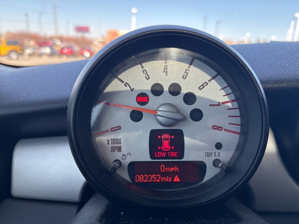 Used 2012 MINI Cooper Hardtop image 17