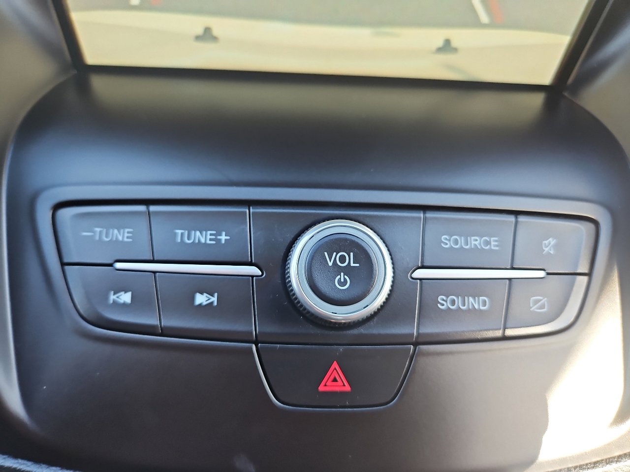 Used 2019 Ford Escape SEL image 30