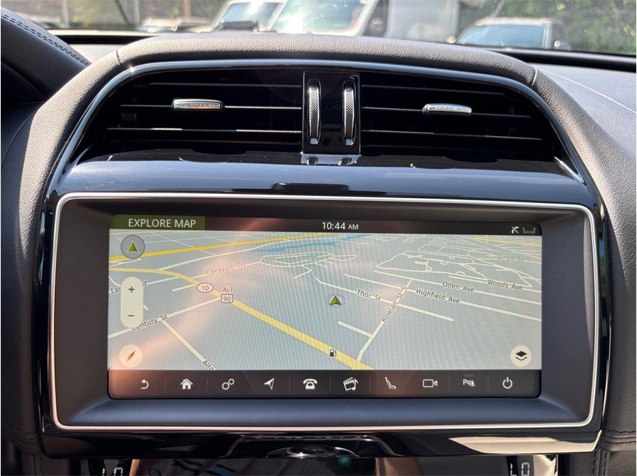 Used 2020 Jaguar F-PACE Prestige AWD/4WD image 31