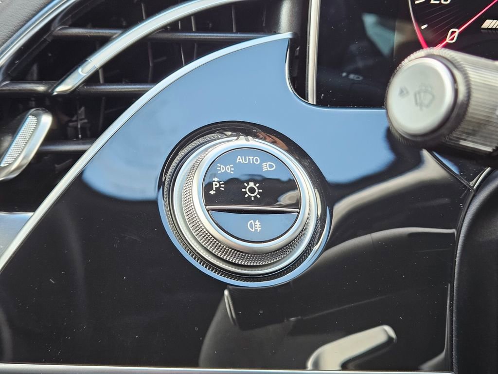 New 2026 Mercedes-Benz E 53 AMG e 4MATIC Sedan image 23