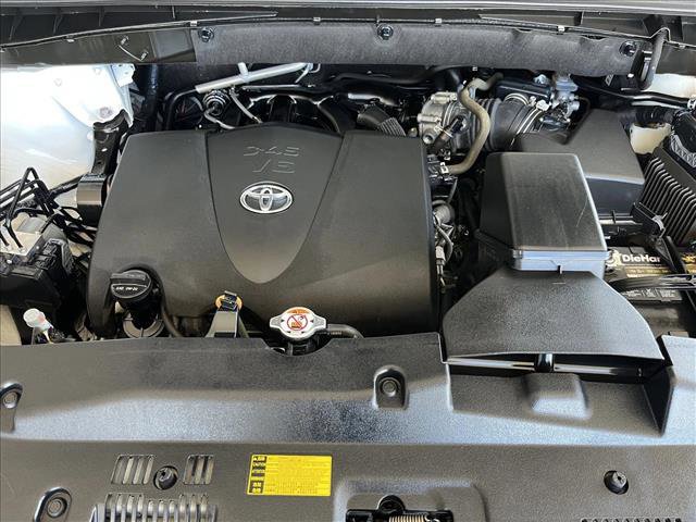 Used 2019 Toyota Highlander Limited FWD image 24