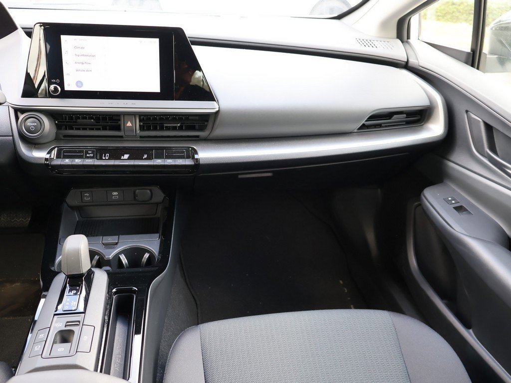 Used 2024 Toyota Prius LE image 35