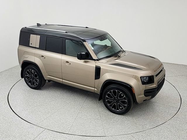 New 2026 Land Rover Defender 110 OCTA AWD/4WD image 13