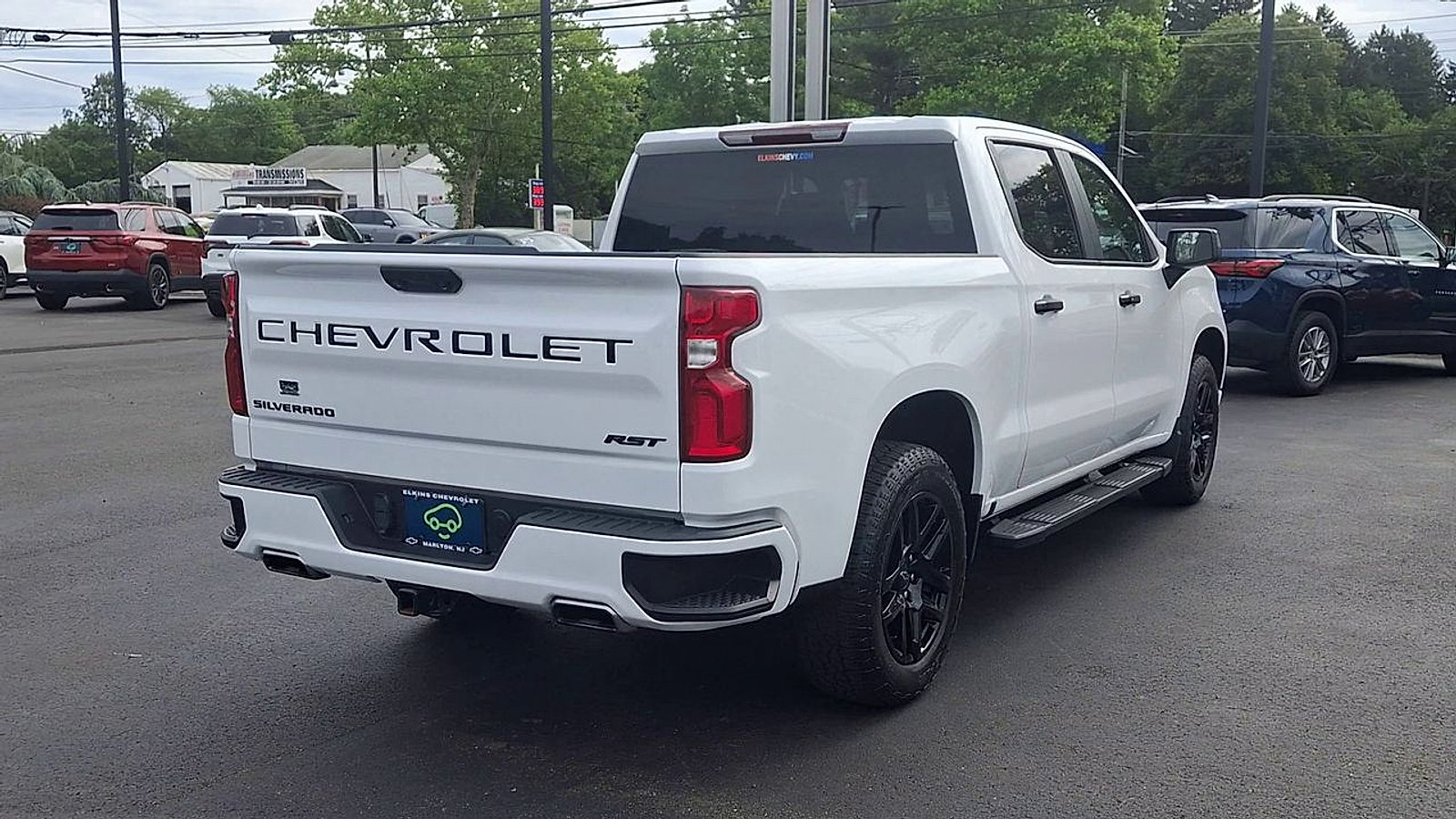 Certified 2023 Chevrolet Silverado 1500 RST AWD/4WD image 2