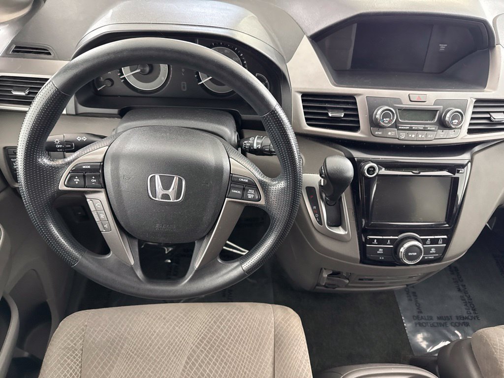 Used 2016 Honda Odyssey SE image 25