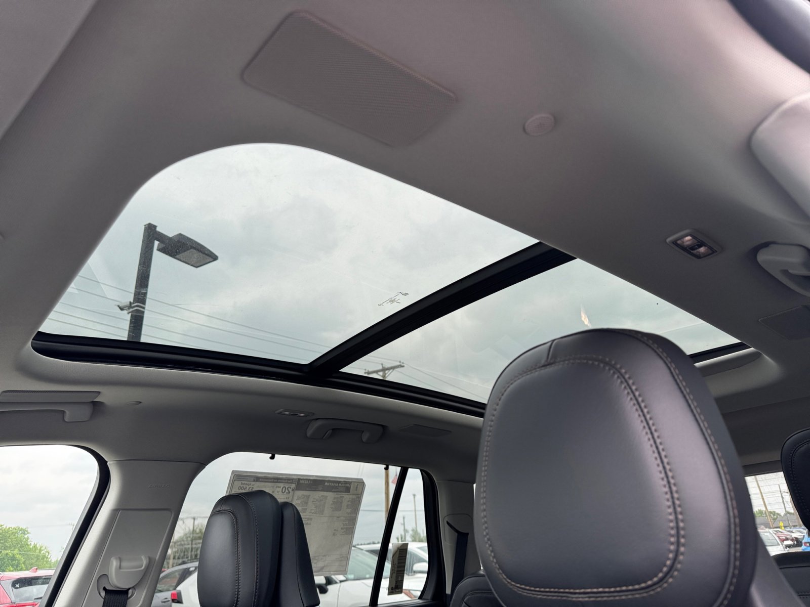 New 2025 Lincoln Aviator Reserve w/ Equipment Group 201A image 30