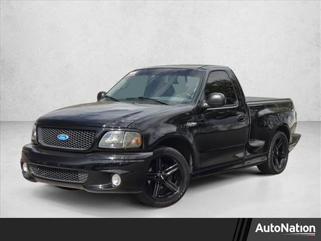Used 1999 Ford F150 Lightning image 1