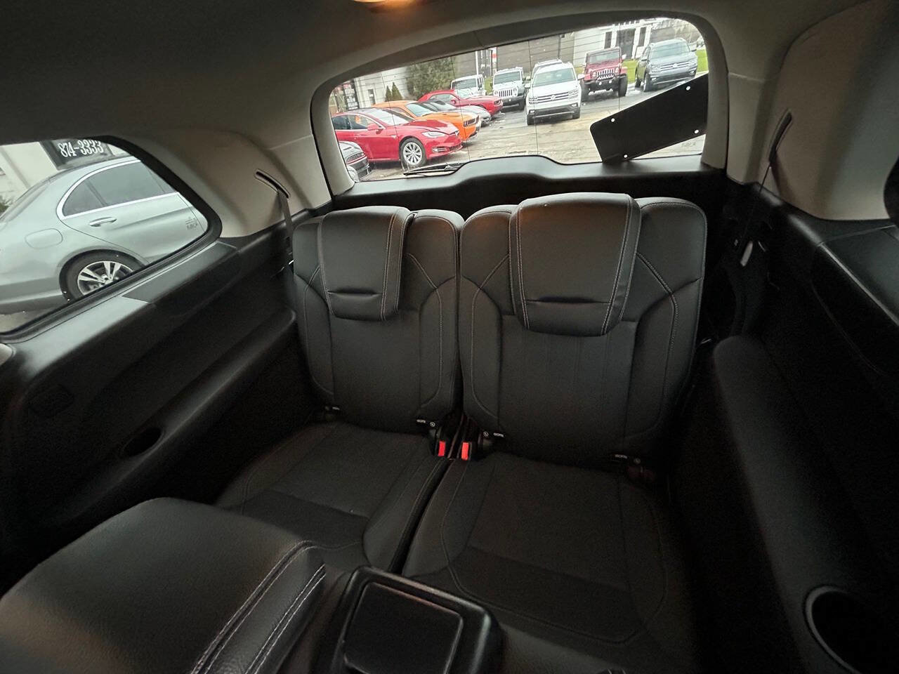 Used 2016 Mercedes-Benz GL 320 BlueTEC 4MATIC w/ Premium I Package image 9