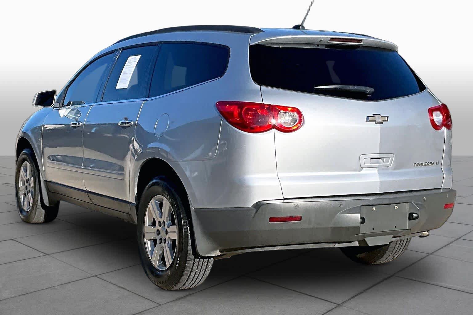 Used 2012 Chevrolet Traverse LT FWD image 10
