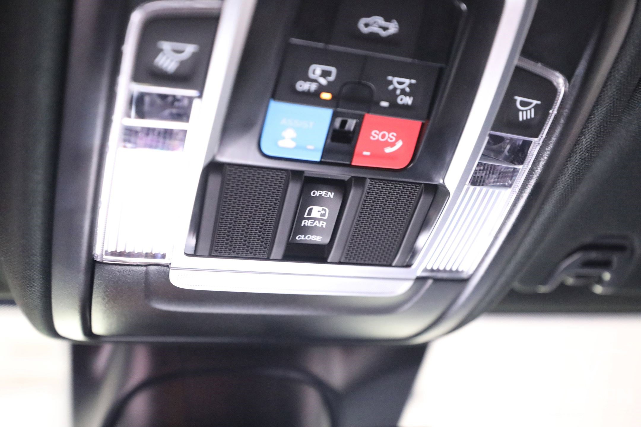 New 2025 RAM 3500 Laramie image 39