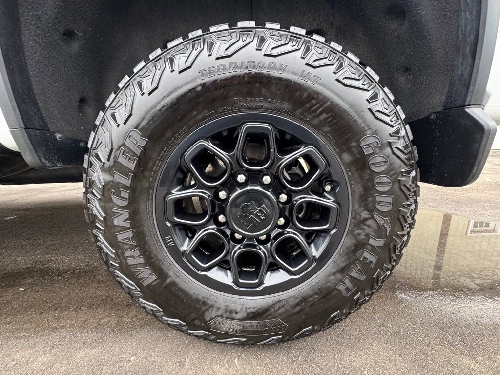 Used 2024 Chevrolet Silverado 2500 ZR2 w/ ZR2 Bison Edition image 62