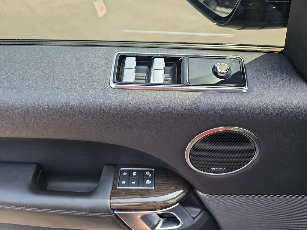 Used 2018 Land Rover Range Rover Sport HSE AWD/4WD image 33