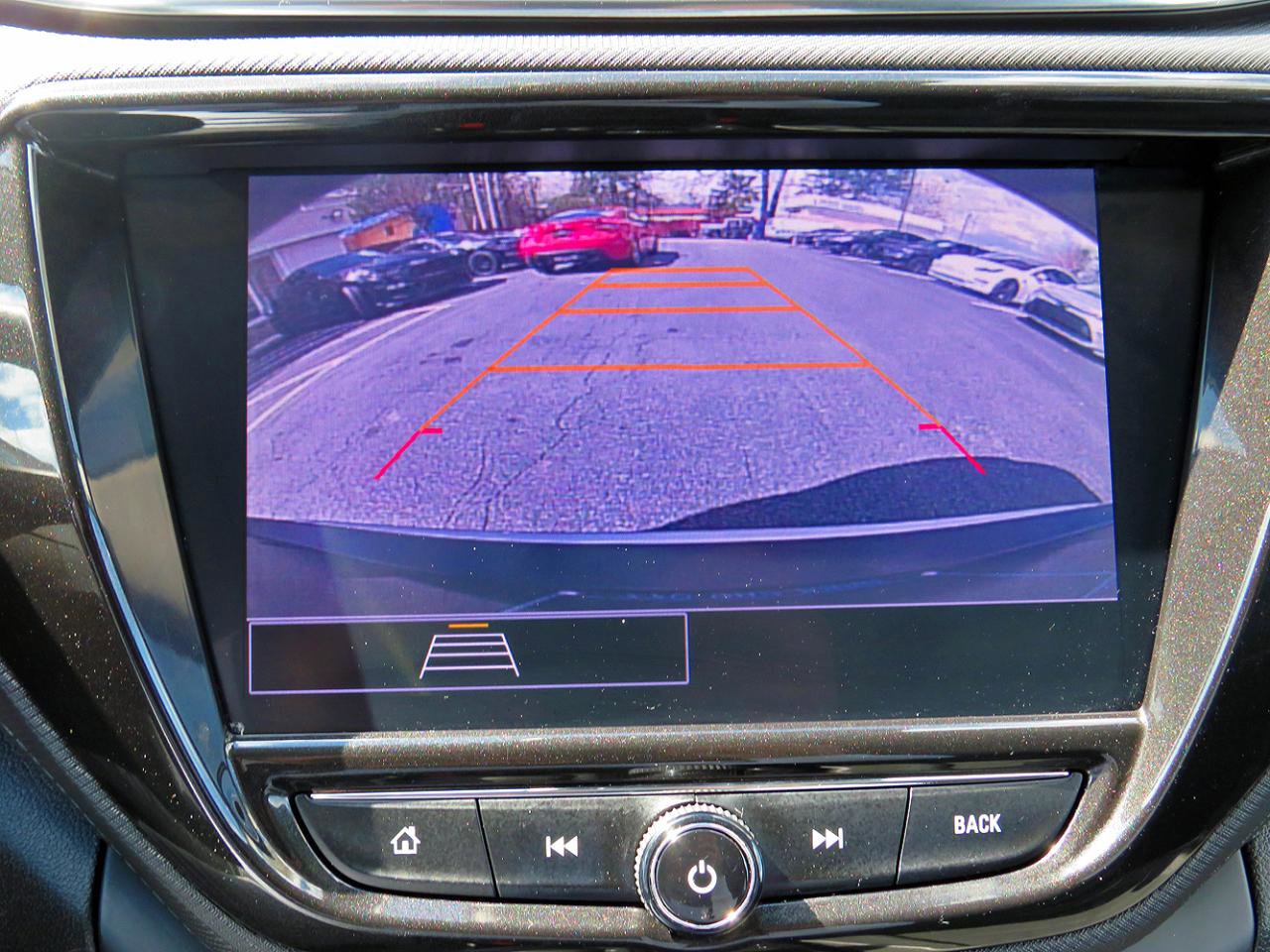 Used 2021 Chevrolet TrailBlazer LT w/ Convenience Package image 29