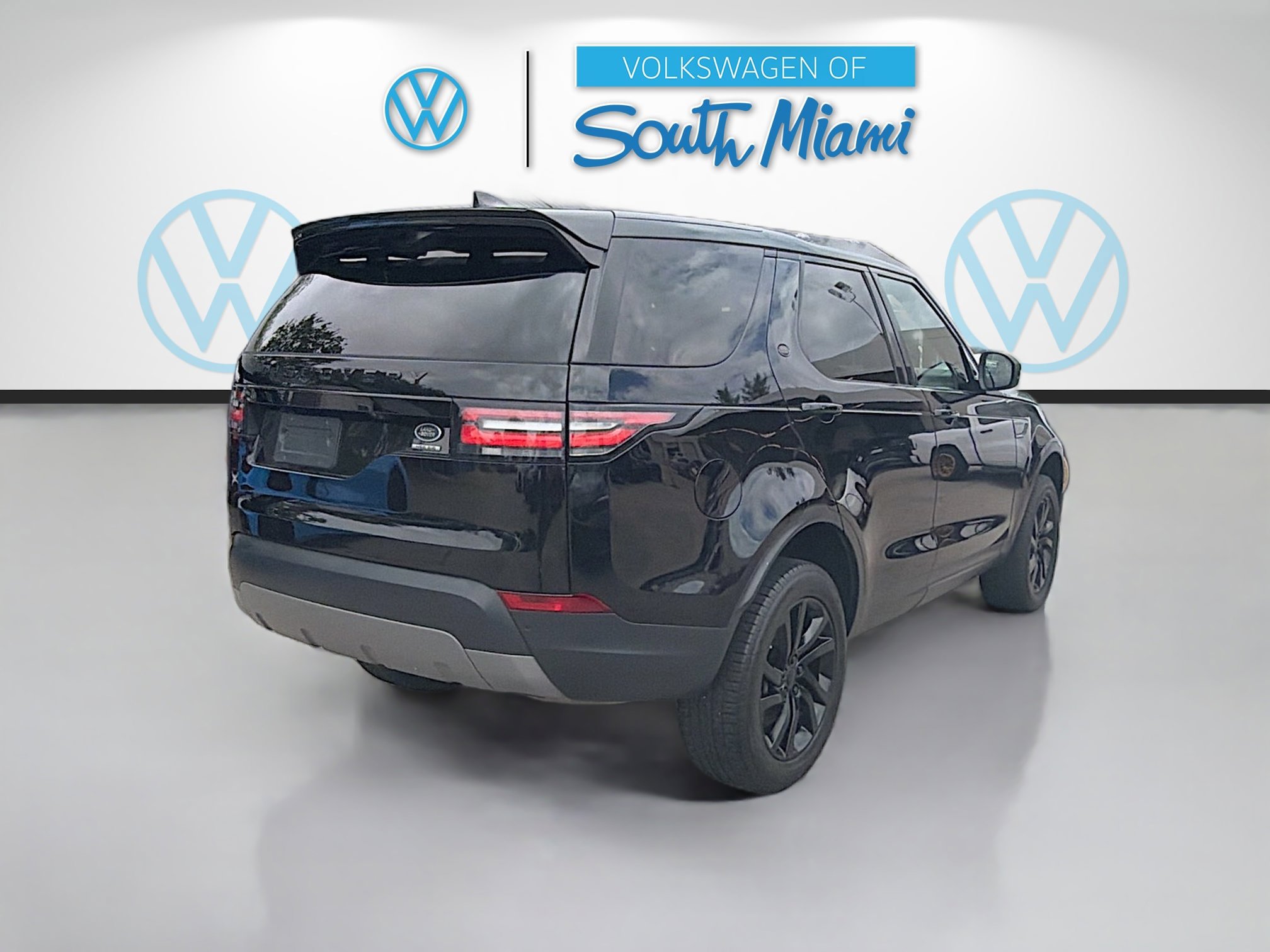 Used 2018 Land Rover Discovery HSE image 7