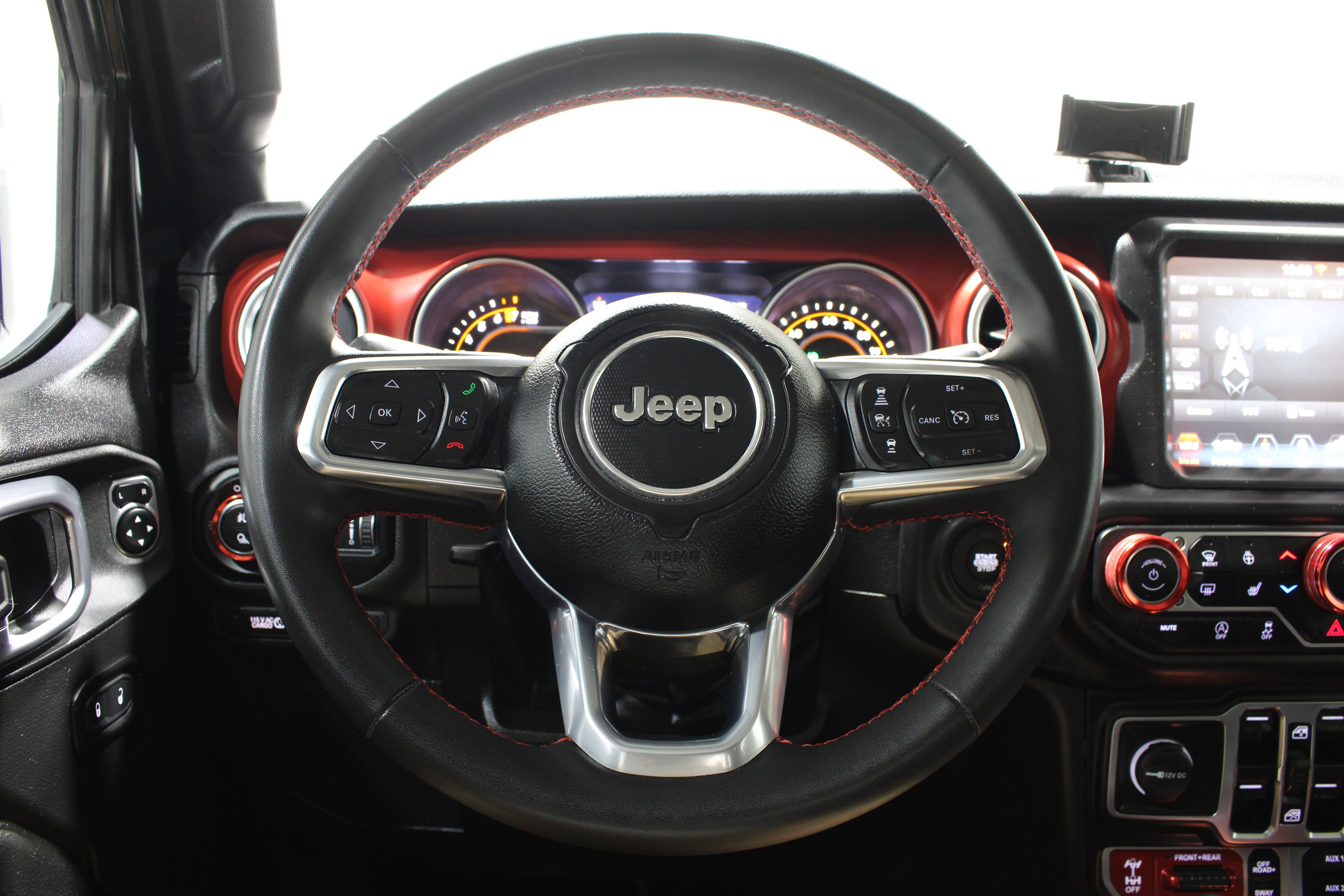 Used 2023 Jeep Gladiator Rubicon w/ LED Lighting Group image 10