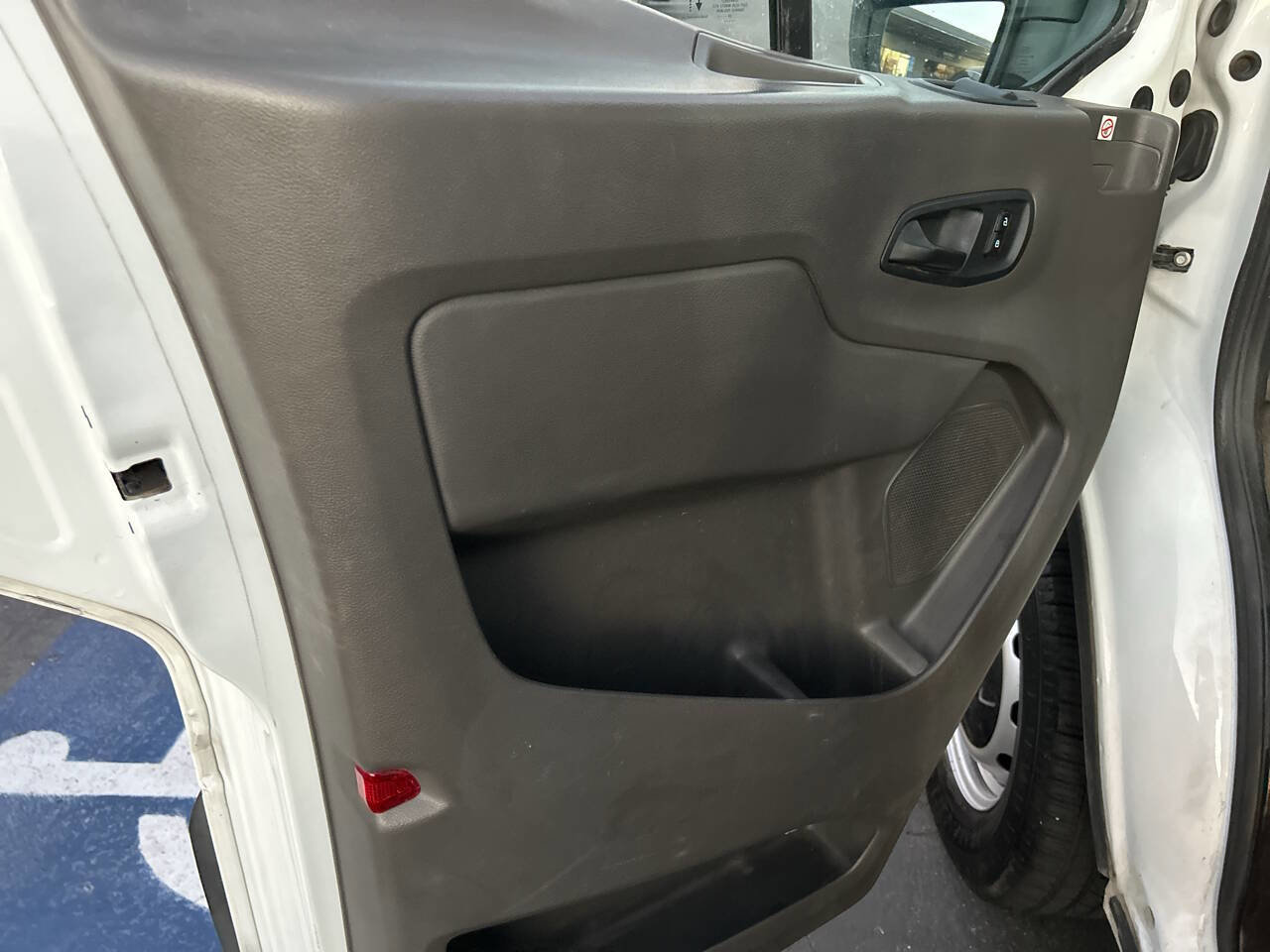 Used 2020 Ford Transit 250 Medium Roof w/ Load Area Protection Package image 6