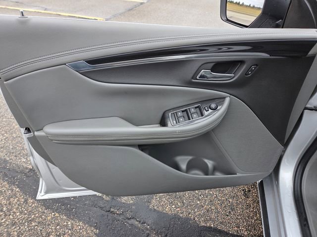 Used 2019 Chevrolet Impala LS image 14