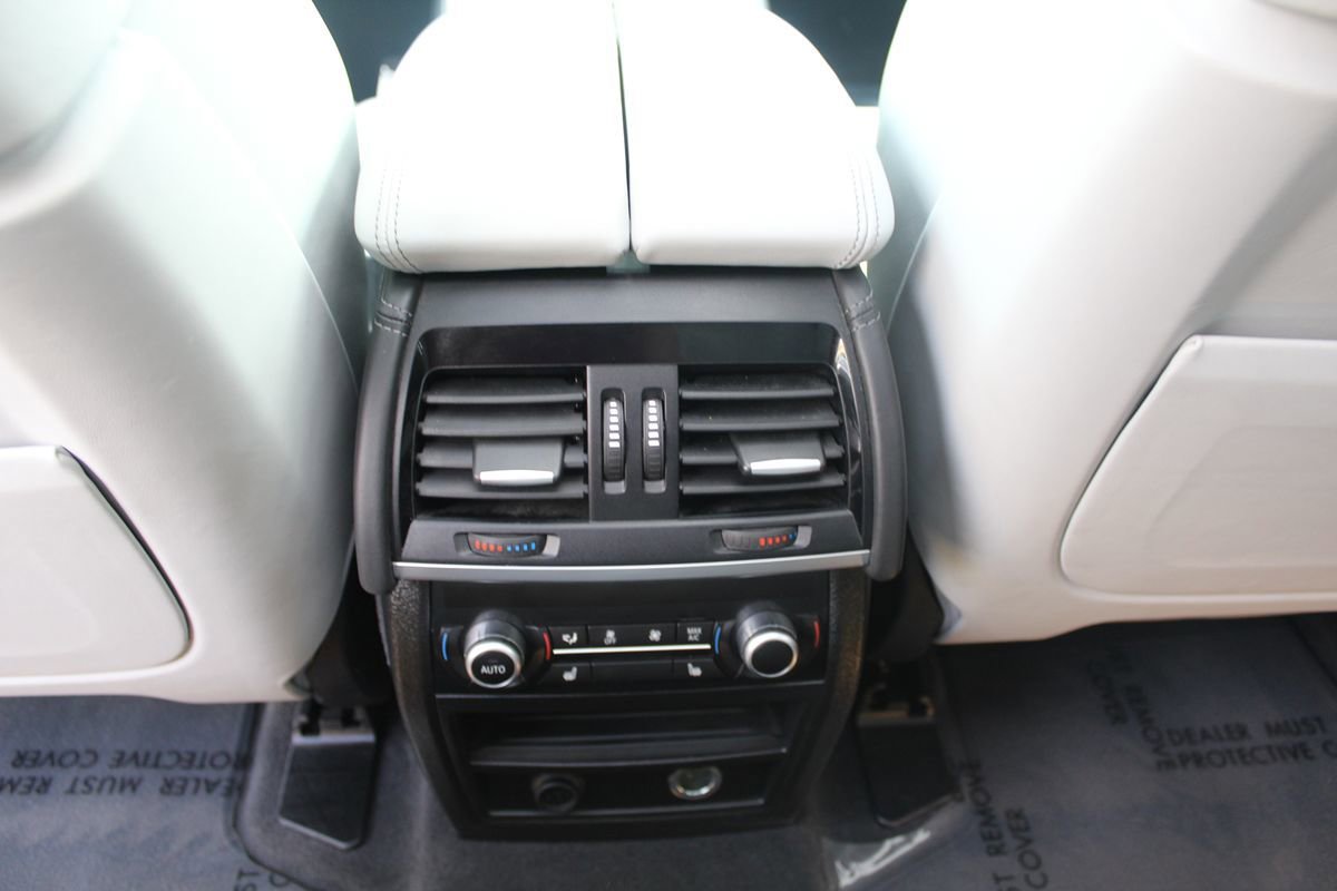 Used 2018 BMW X5 M image 37