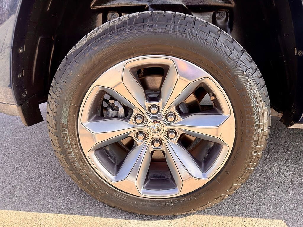 Used 2021 RAM 1500 Limited image 31