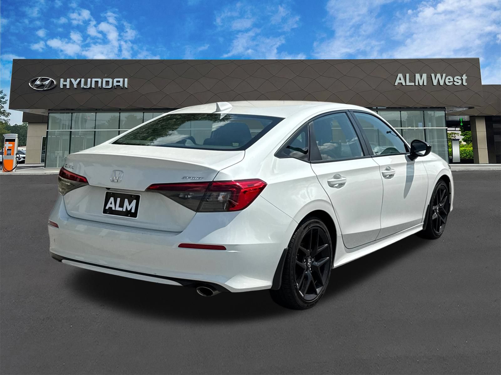 Used 2024 Honda Civic Sport image 5