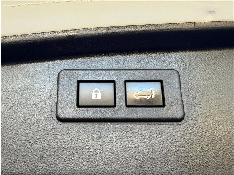Used 2021 Subaru Outback Limited AWD/4WD image 26